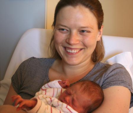 Maya, 2 jours, et sa maman St�phanie