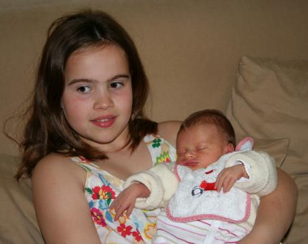 Maya, 11�me jour, avec sa Tante Lucie