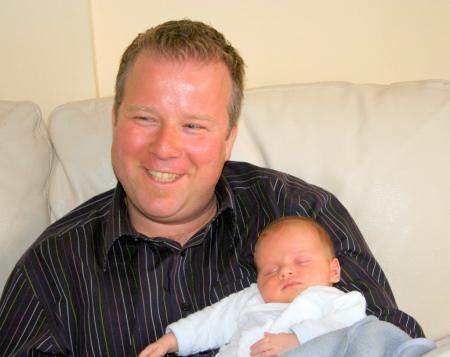 Maya et son tonton Jean-Fran�ois, 21 mai 2007