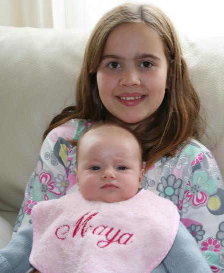 Maya et sa tante Lucie, le 3 juillet 2007