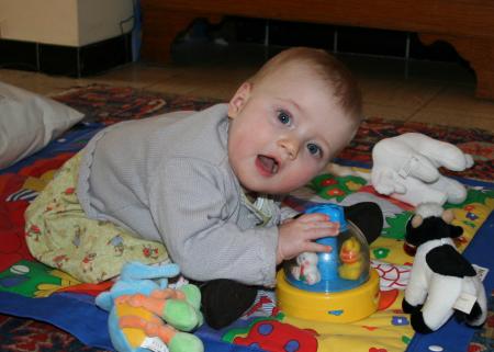 Maya a 8 mois et tient assise !